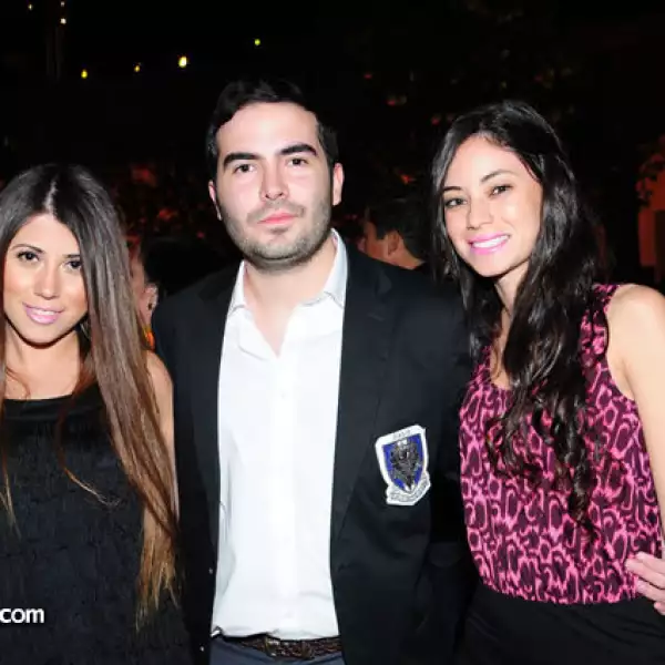 Andrea Guzmán,José Antonio Esparza,Daniela Orozco