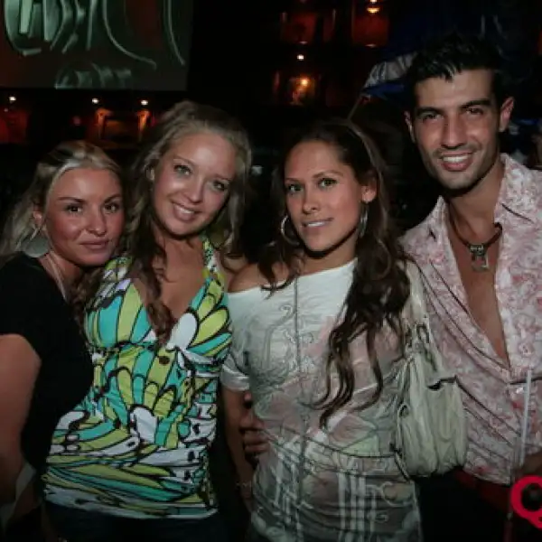 Joana Rivadeneyra, Lisa Lutz, Mariel Cardoso, Fernando Gónzalez