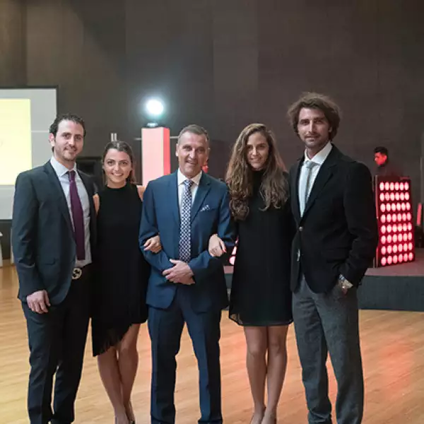 Jonathan, Paola, Daniel, Tania y Alan Salomón