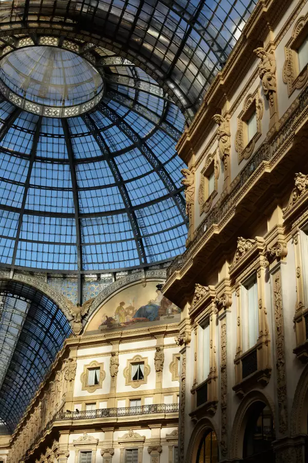 iqos-milan-esteban-tamayo