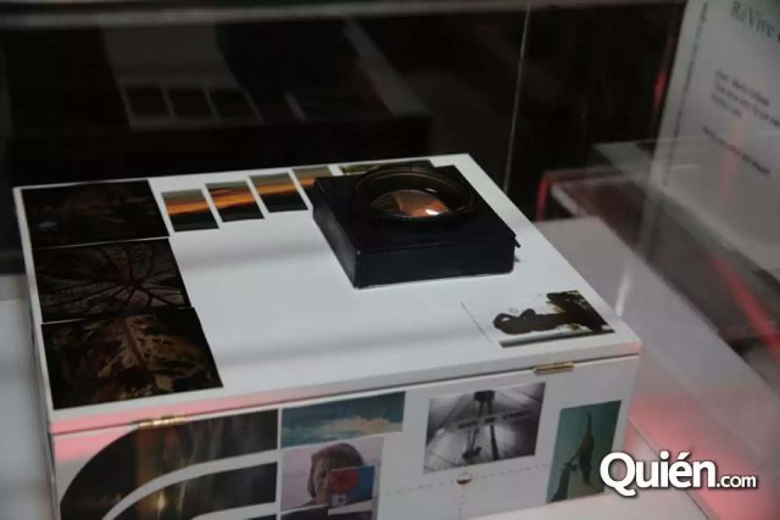 Cajas en subasta revive el arte