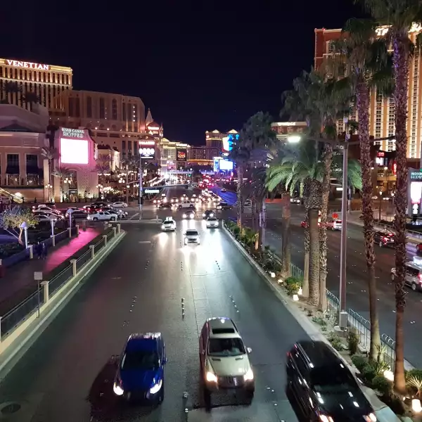 Más resalte, menos realismo