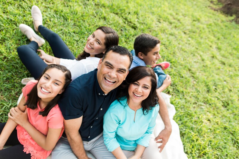 Familia