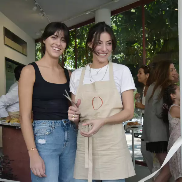 INAUGURACION CROSSANTS AND MIMOSAS 