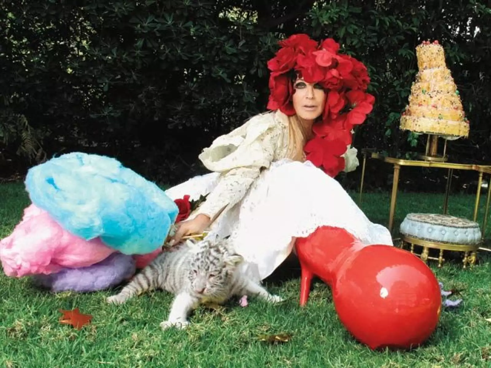 ANTICUARIA. Bárbara comenzó su colección a  los 13 años.