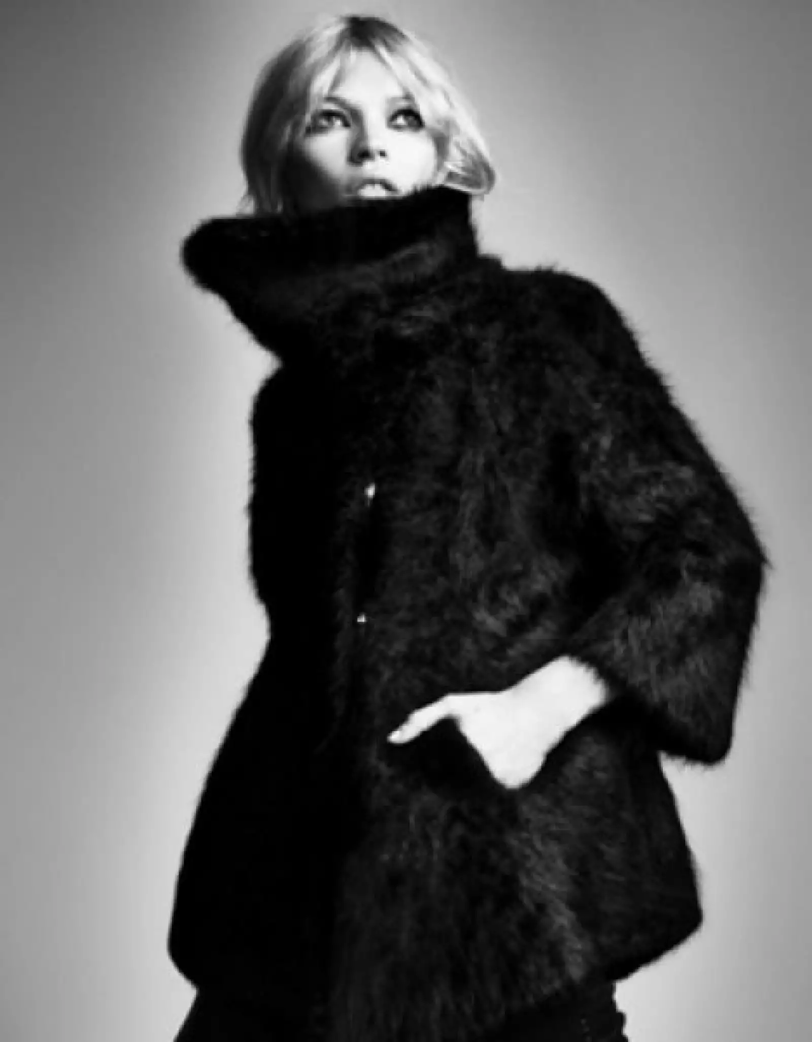 Muy al estilo Brigitte Bardot.