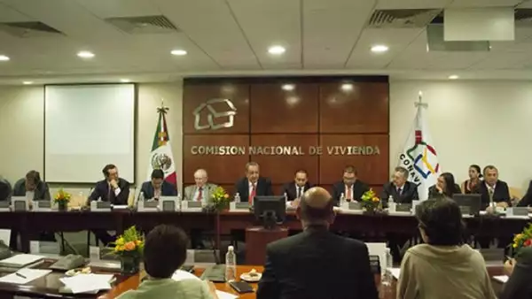 Alejandro Nieto Enr�quez