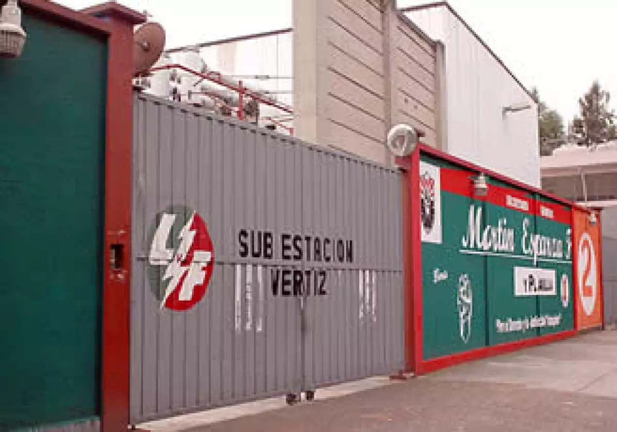 El cierre de Luz y Fuerza del Centro se debió a las deficiencias operativas y financieras. (Foto: NTX)