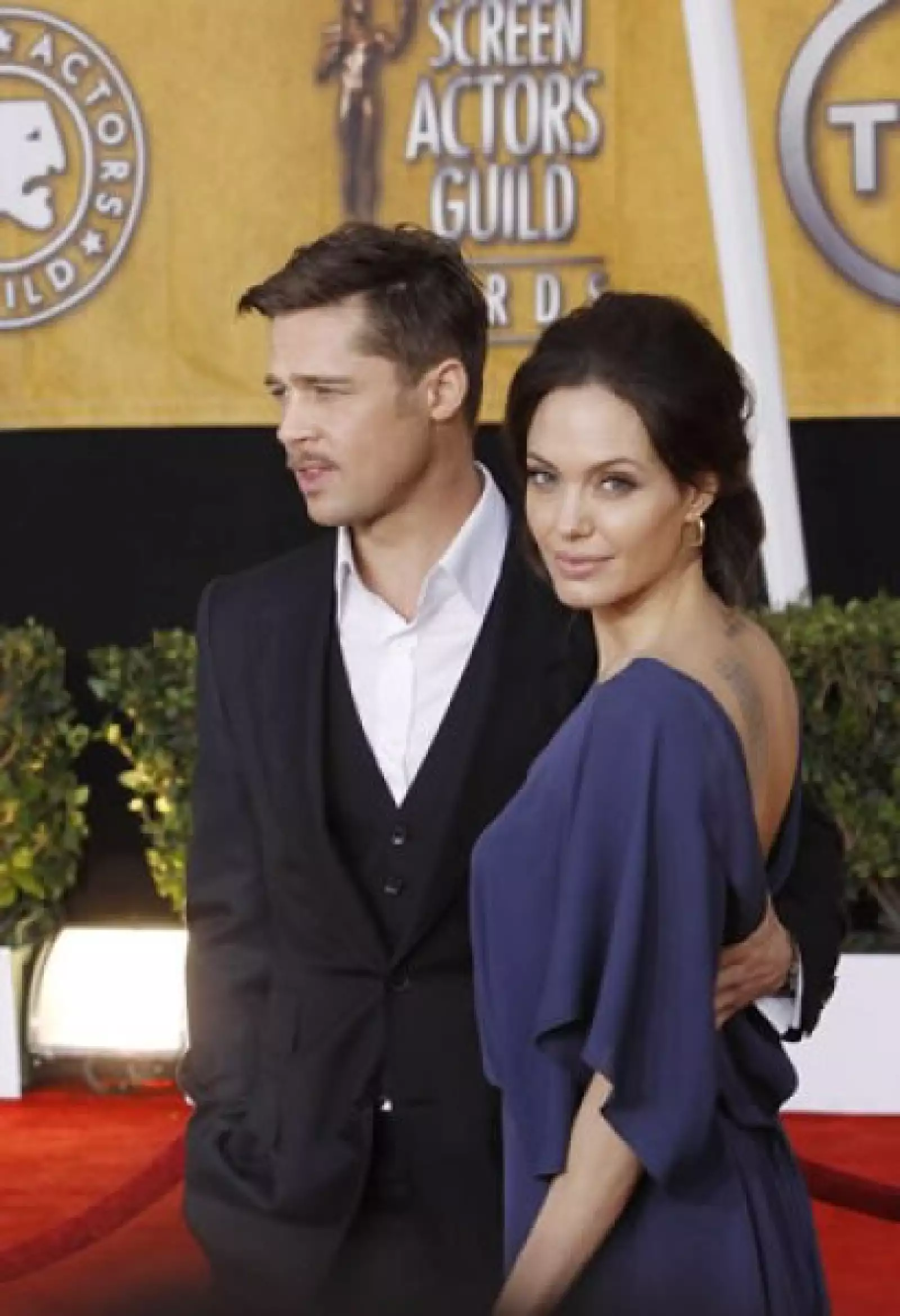 Brad Pitt estaba nominado como Mejor Actor, mientras que Angelina como Mejor Actriz, ambos se quedaron con las ganas de llevarse el premio.