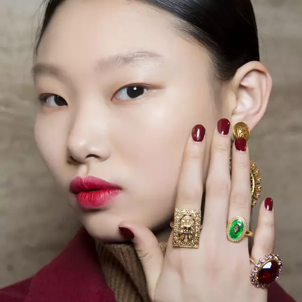 De La Renta emn F19 007