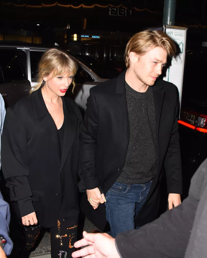Taylor Swift y Joe Alwyn terminaron