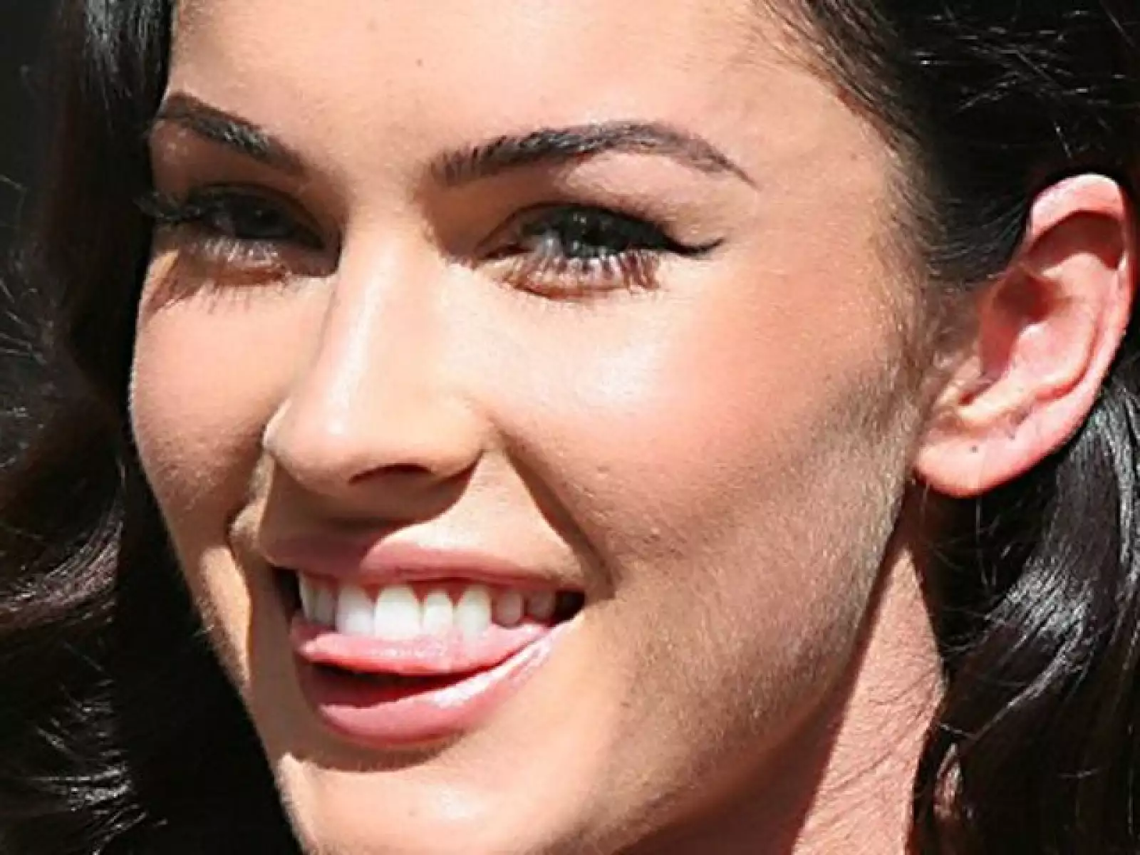 Megan Denise Fox también es conocida como Foxy Megan