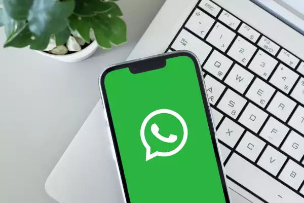 WhatsApp actualiza sus chats grupales