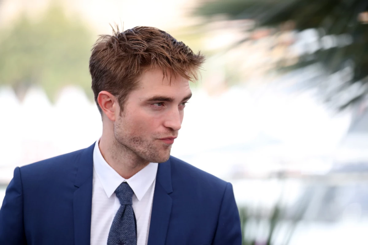 Robert Pattinson