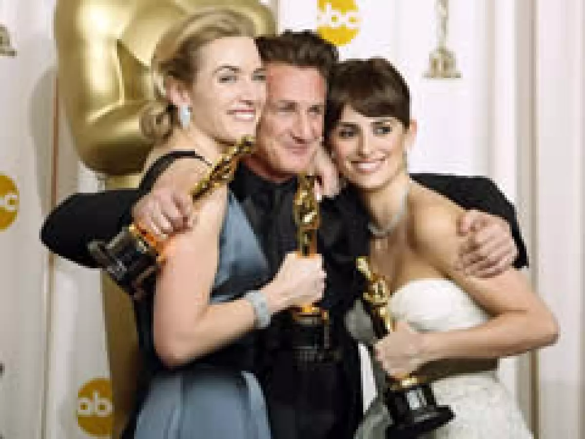 Kate Winslet, mejor actriz; Sean Penn, mejor actor, y Penélope Cruz, mejor actriz de reparto. (Foto: Reuters)
