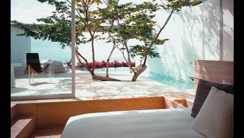 Las habitaciones del Hotel Encanto ofrecen privacidad absoluta, con detalles interiores en cada rincón que estimulan los ojos.