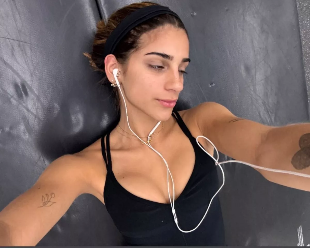 Mar de Regil haciendo ejercicio.jpg