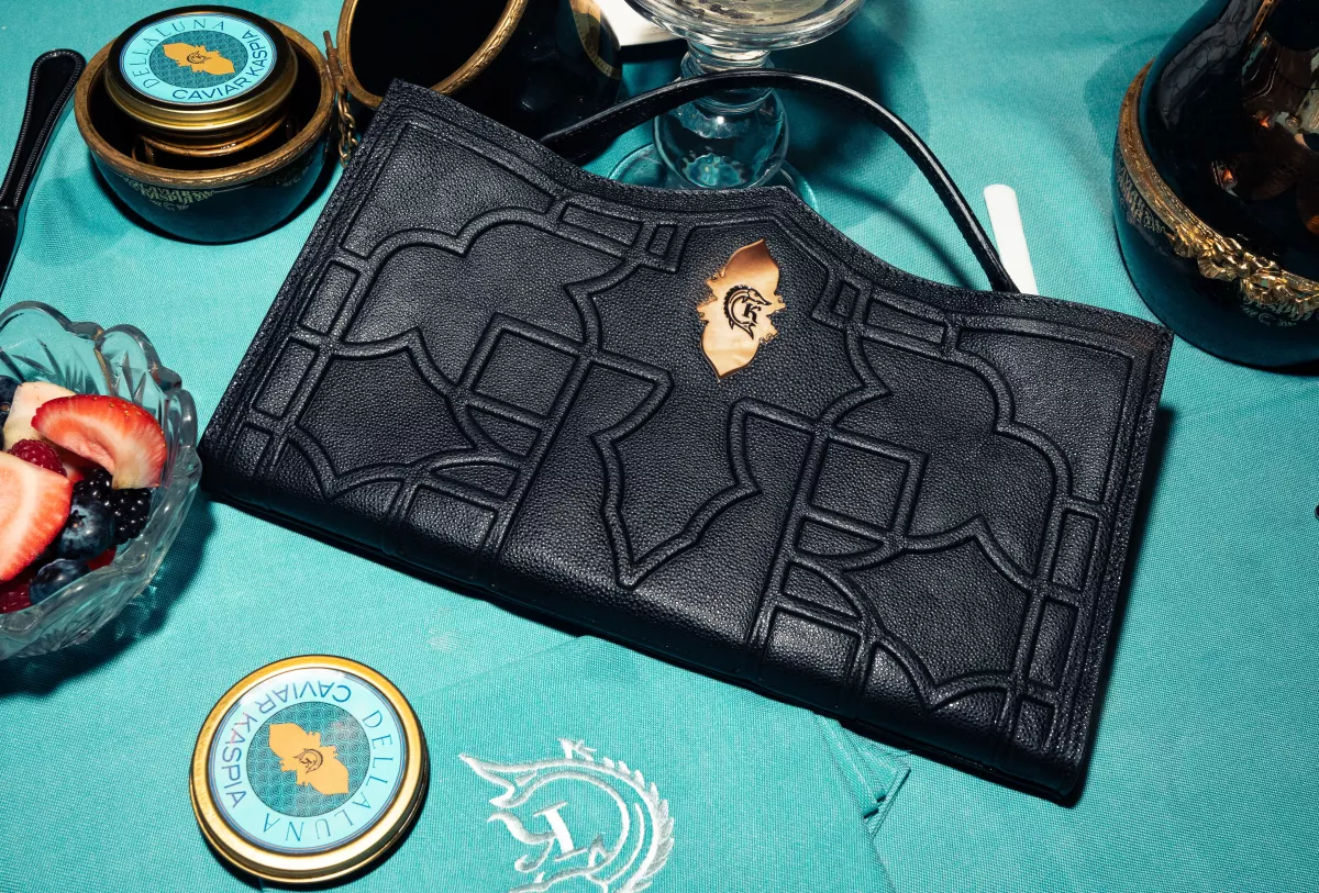 dellaluna caviar kaspia bolsa
