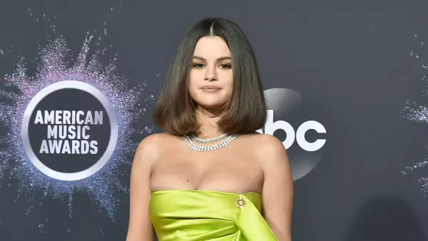 47th Annual AMA Awards - Arrivals