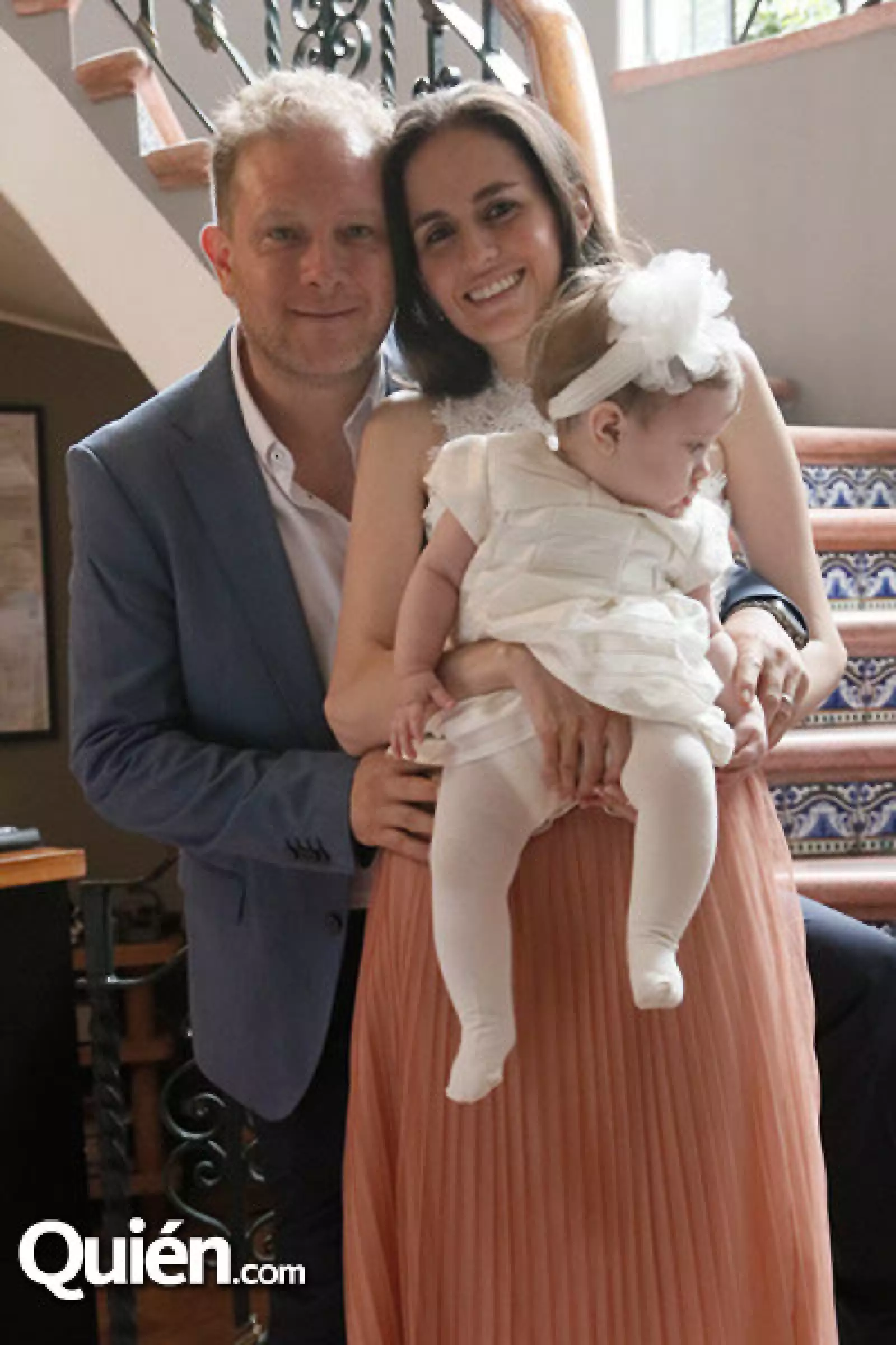 Francisco y Pía Santamaría con Dana Landa