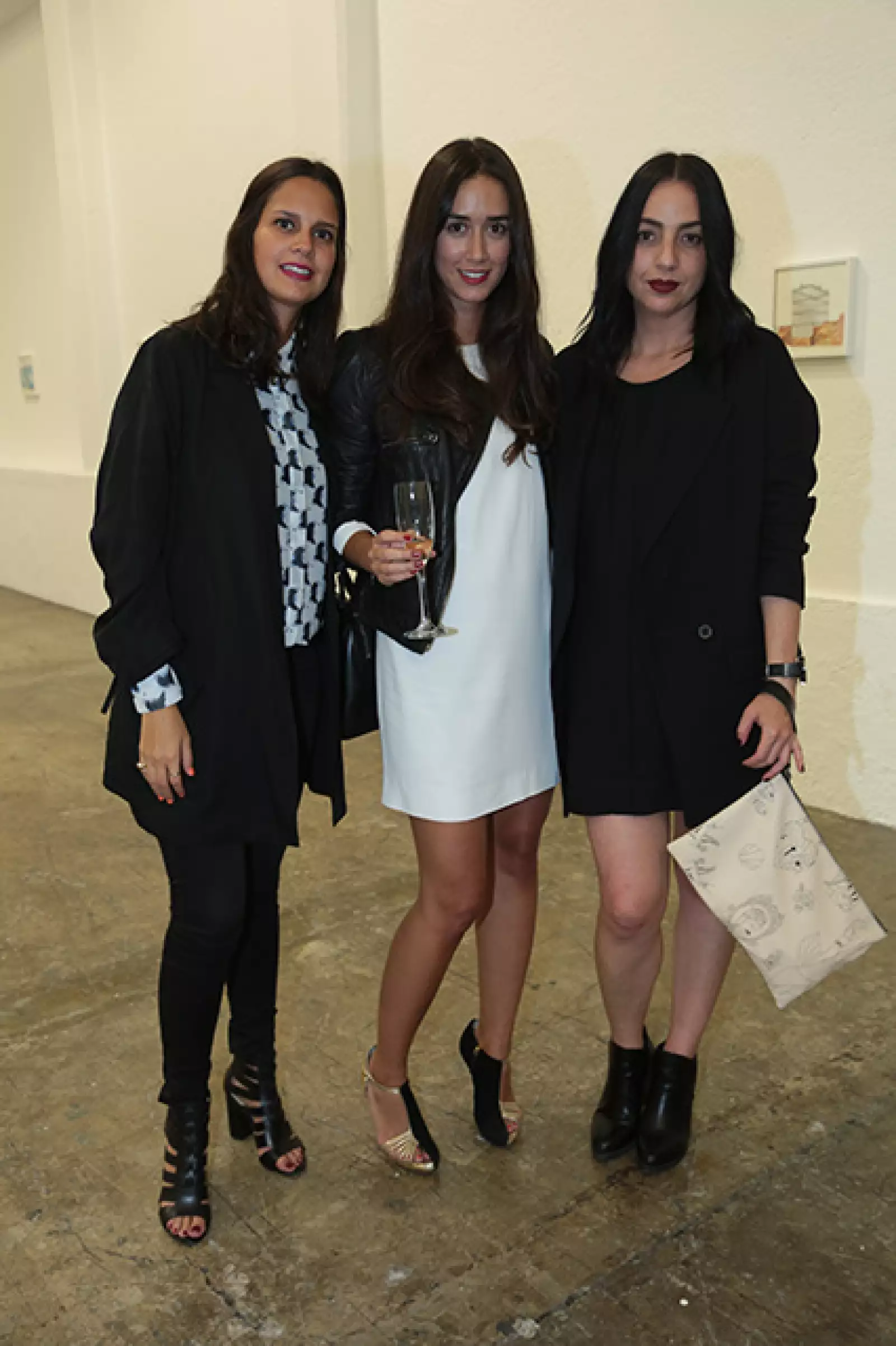 Claudia de Anda,Paloma Pardo,Tatiana Sada