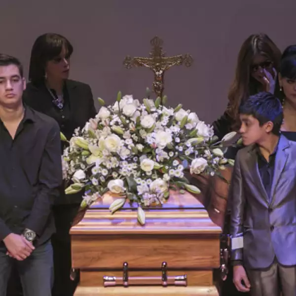 Lucía Mendez, Maribel Guardia y Ana Bárbara.