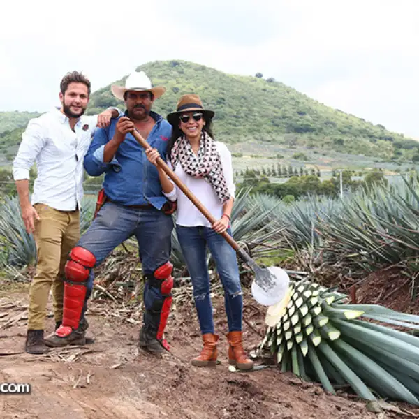 Diego Oseguera,Don Alberto y Karen Nichols