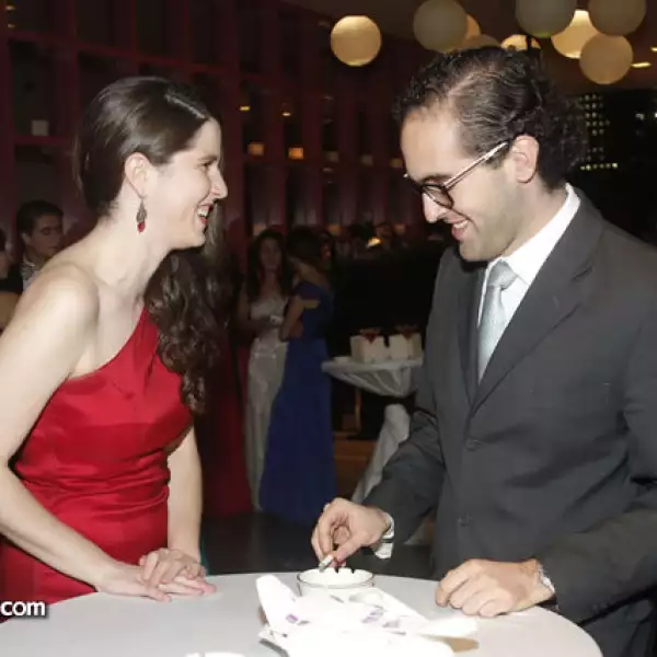 Regina Morales y Bernardo Zabalgoitia