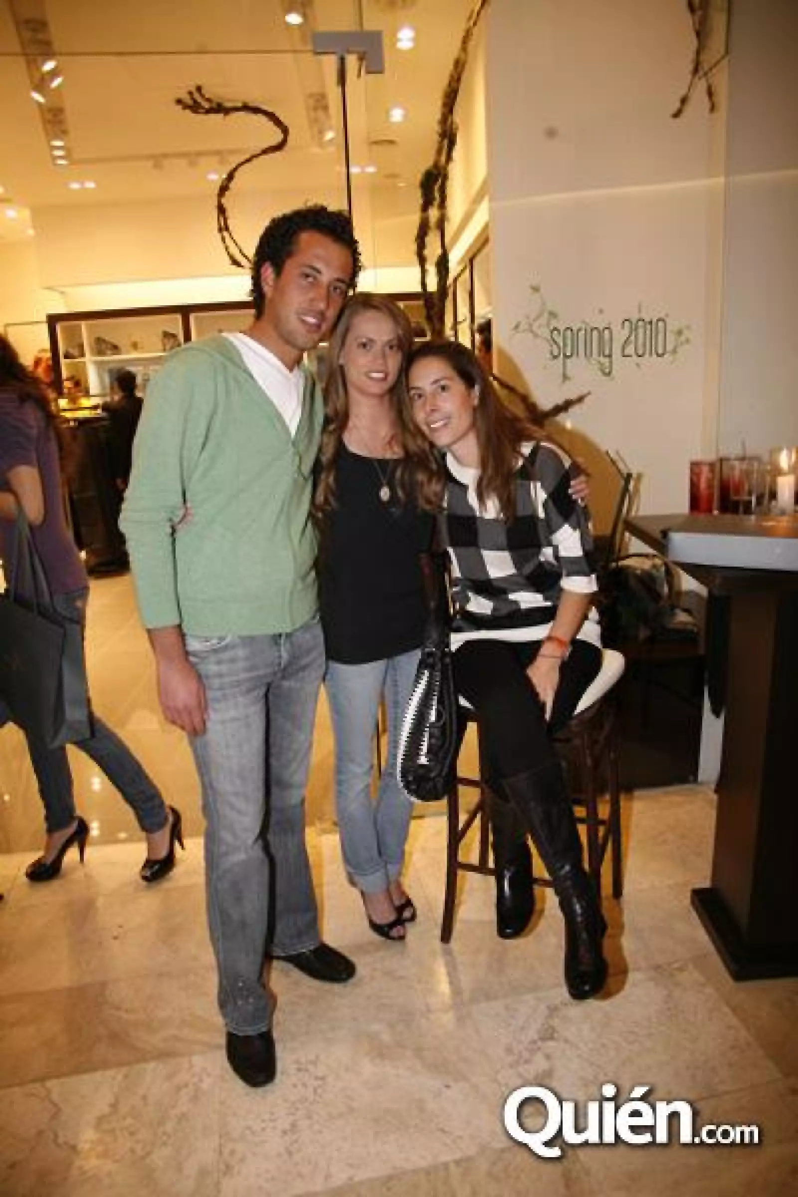 Inauguración Tienda 7