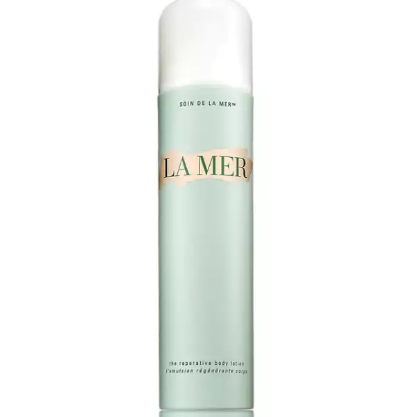 La Mer: The Reparative Body Lotion. 2,900 pesos. El Palacio de Hierro Santa Fe.