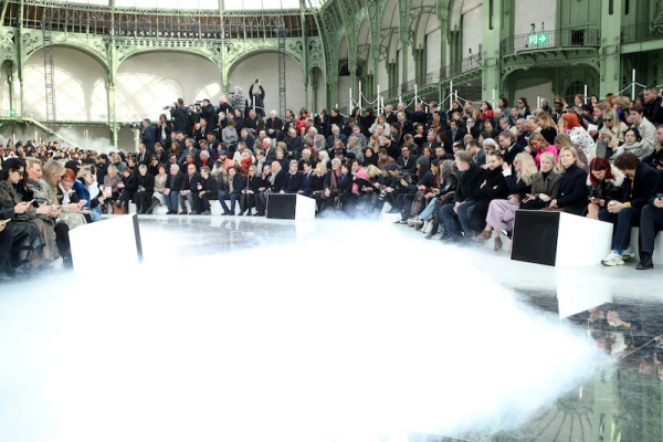 Chanel : Front Row - Paris Fashion Week Womenswear Fall/Winter 2020/2021