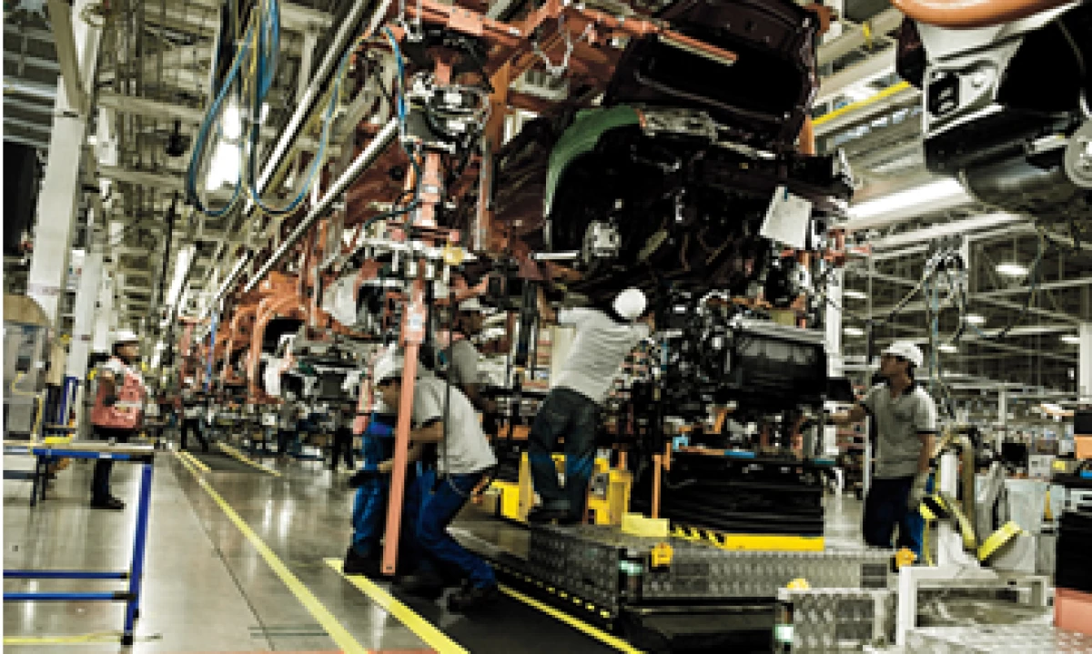 KPMG ubicó a México como el tercer país más rentable para la industria automotriz. (Foto: Alejandro Herández)