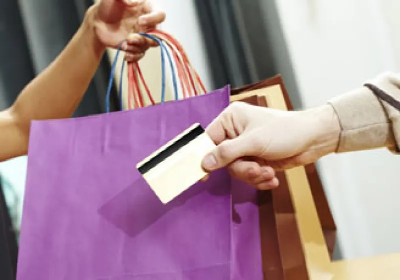 Especialistas consideraban que el comercio al menudeo crecería 3.8% en diciembre. (Foto: Photos to go)