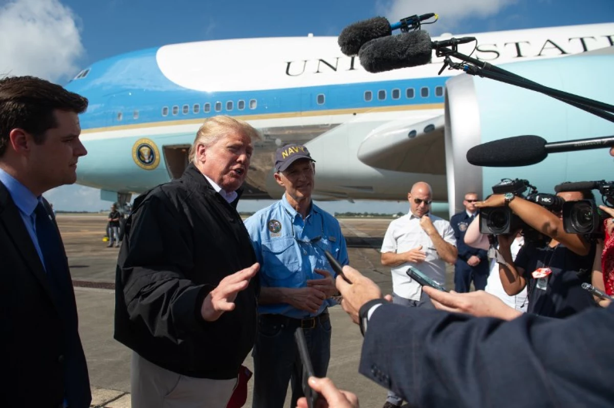 Donald Trump y el gobernador Rick Scott