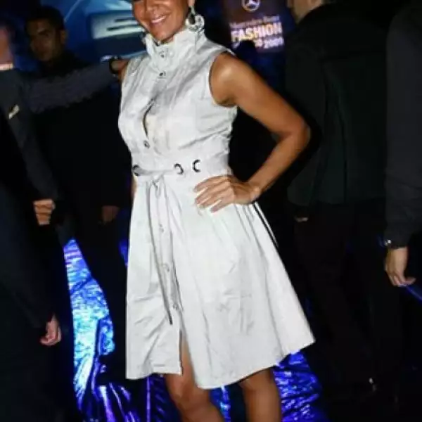 En la semana del Mercedes Benz Fashion México en el Centro Comercial Antara.