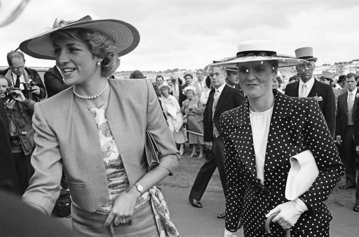  Diana de Gales y Sarah Ferguson