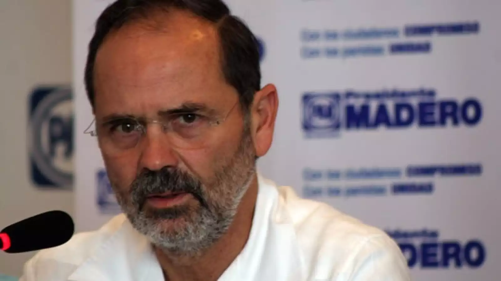 Gustavo Madero aspira a dirigir el PAN