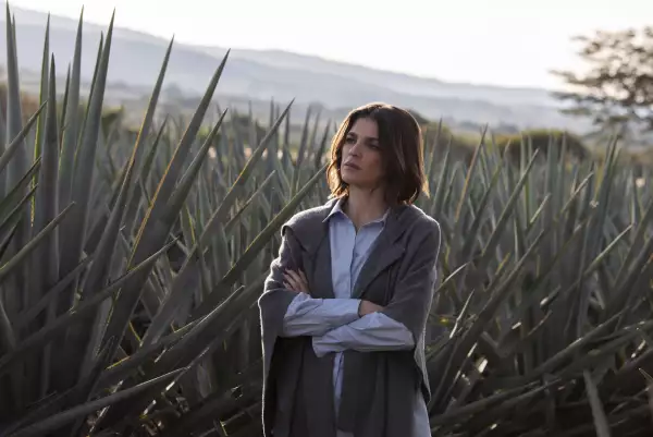 Irene Azuela y Monarca