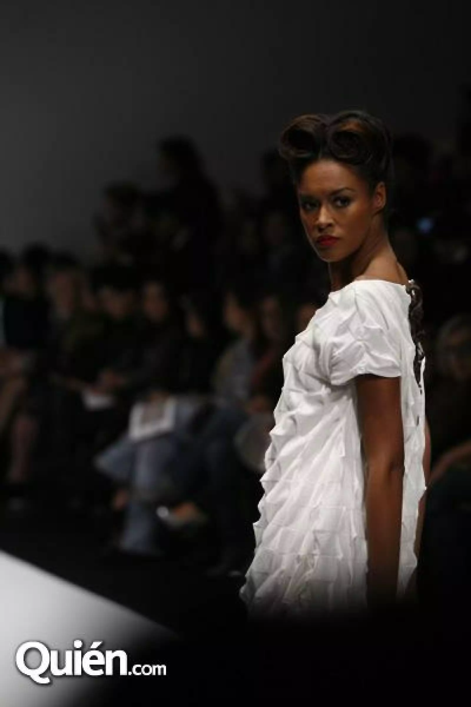 MBDF Pasarela Veneno en la Piel