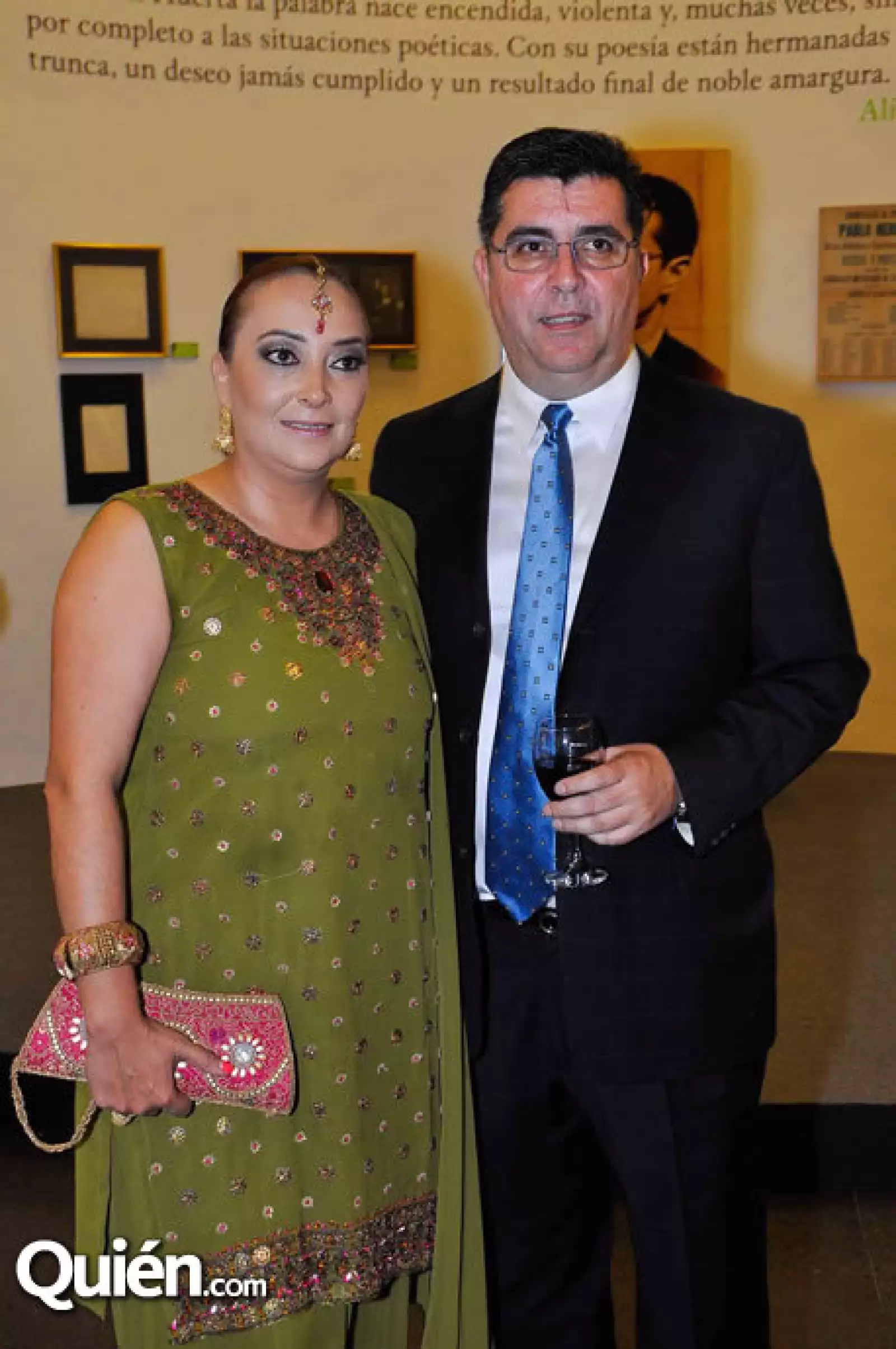 Rosa María Porrúa,Jorge González Báez