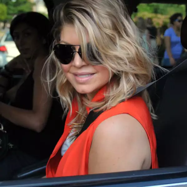 Fergie saliendo de su hotel en Washington, D.C.