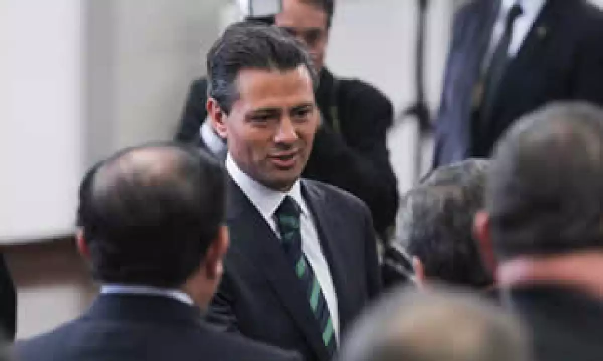 El presidente está en Londres para participar en la cumbre del G8. (Foto: Cuartoscuro)