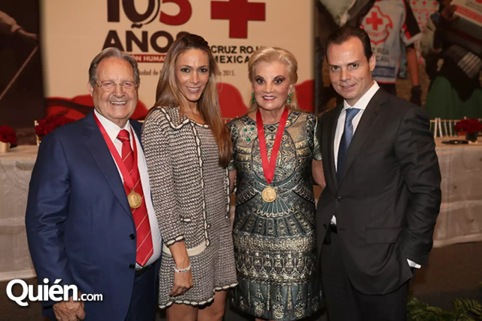 Olegario Vázquez Raña,Marcela Garza,María de los Ángeles Aldir y Olegario Vazquez Aldir
