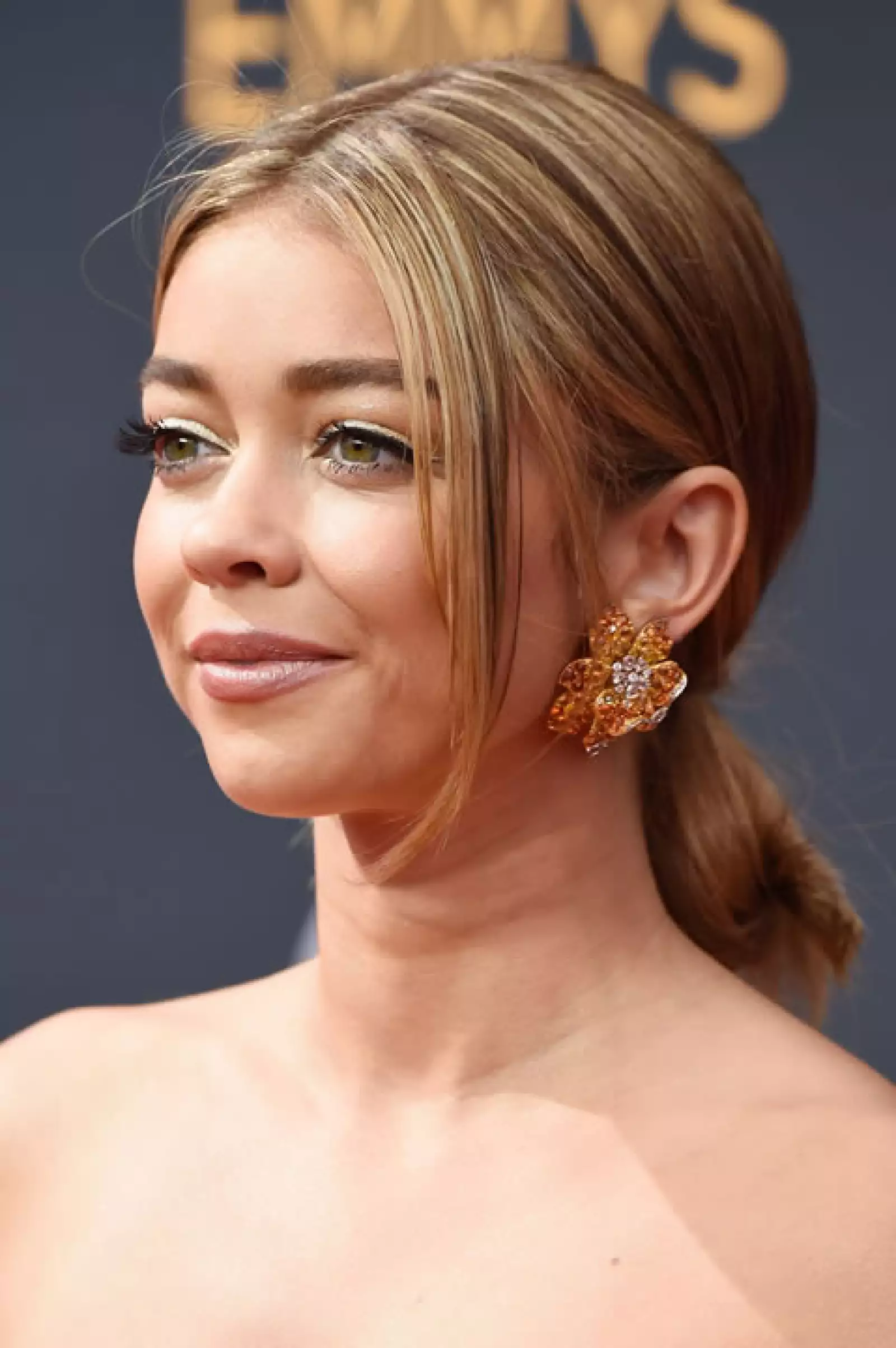 Sarah Hyland.