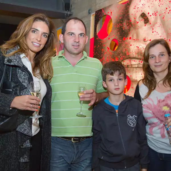 María Colla, Guillermo y Federico Bernasconi con Ivana Soldermann