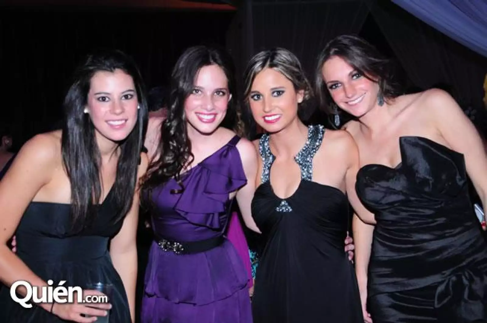 Sol Behar,María Inés Caracho,Yisell González,Vicky Suárez