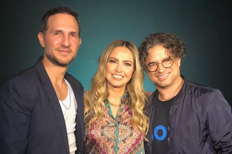 Alex, Karla Diaz y Chacho Gaytan