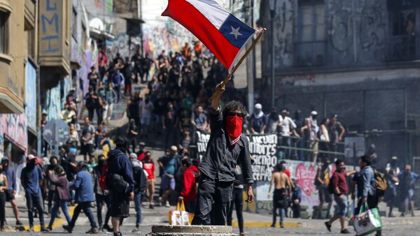 CHILE-TRANSPORT-METRO-PROTEST