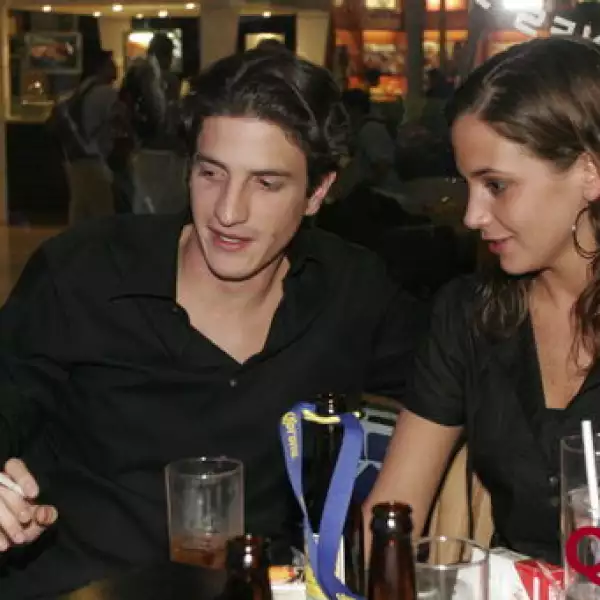 Diego González, Paola Carrillo