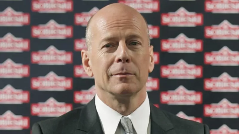 Bruce Willis posa para los medios